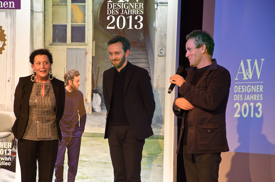 Ronan & Erwan Bouroullec, A&W Designer des Jahres 2013, mit Barbara Friedrich (A&W), Foto: Burat